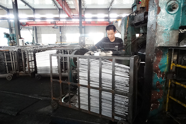 生产设备